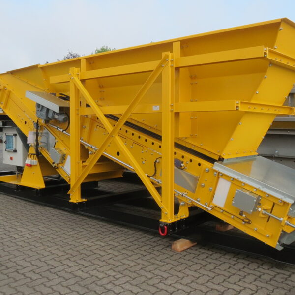 Mobile sorting station on hook frame