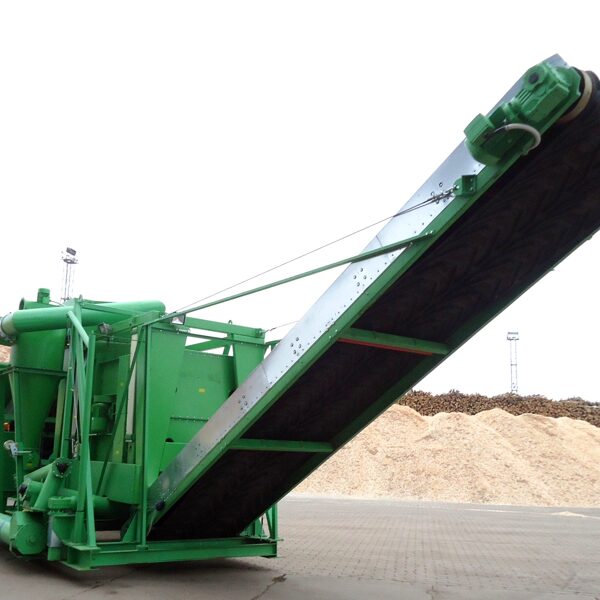 Mobile screen for pellets