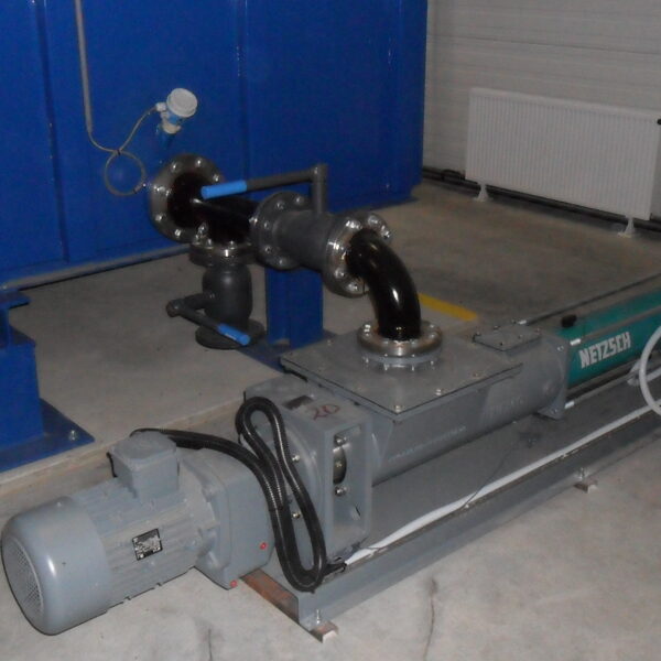 Transfer pump for substrates