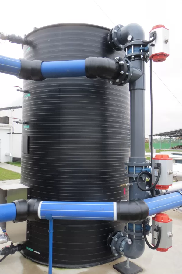 Biogas cleaning