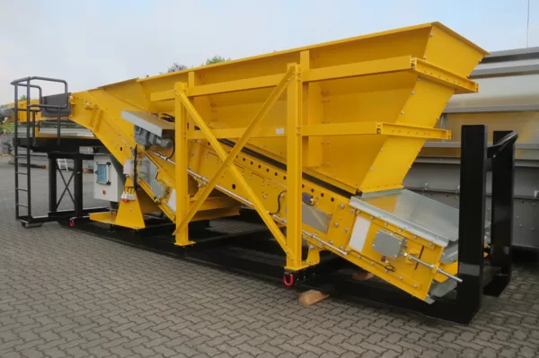 Mobile sorting station on hook frame