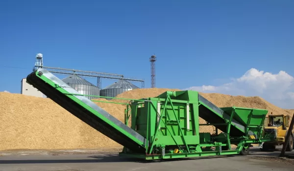 Manufacturing and servicing of screens, wind shifter and automatic sorters
